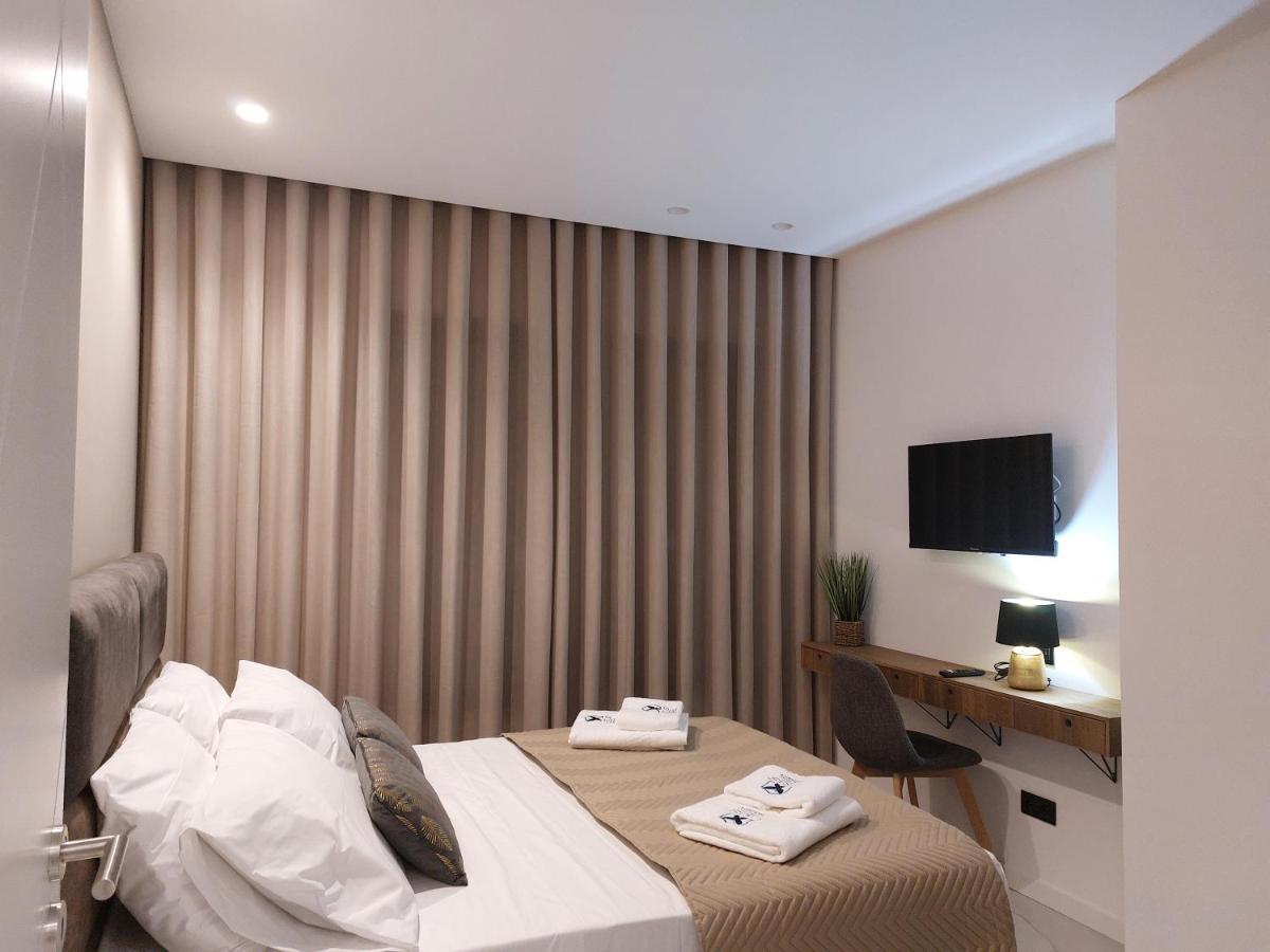 Liris Holiday Apartments نازاريه المظهر الخارجي الصورة